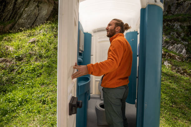 Professional porta potty rental in Leoti, KS