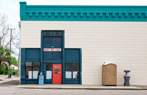 Best Portable toilet rental cost  in Leoti, KS